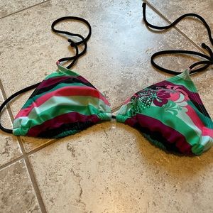 Great striped bikini top